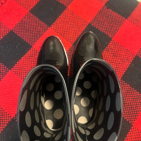 kate spade Rain-Bow Booties. Rain Boots, Like New, in box - Picture 7 of 12